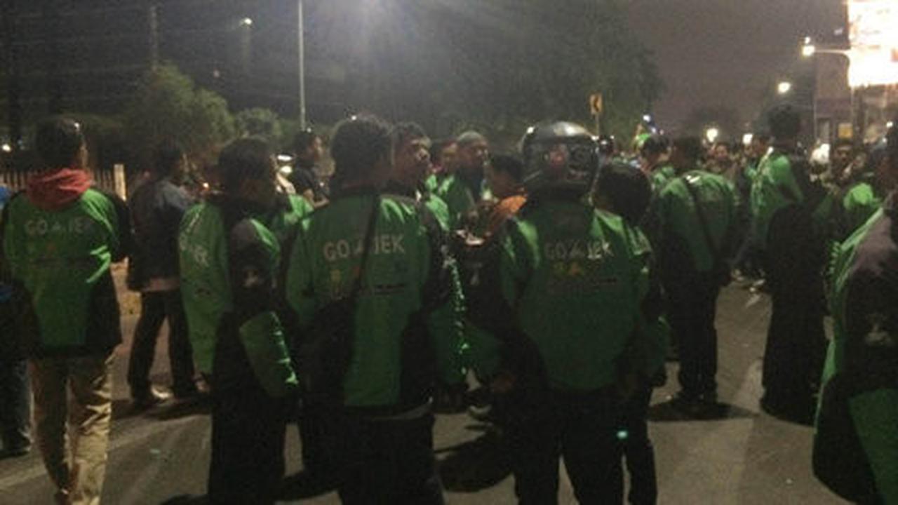 Pengemudi GO-JEK tewas diseruduk Kopaja hendak ambil gaji pertamanya