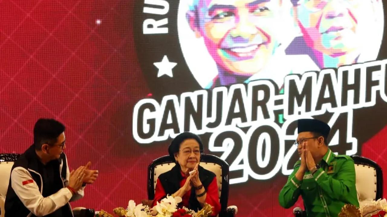 Megawati menyinggung pihak yang seolah-olah ada di pihaknya, namun ternyata hanya menjadi mata-mata untuk kubu sebelah.