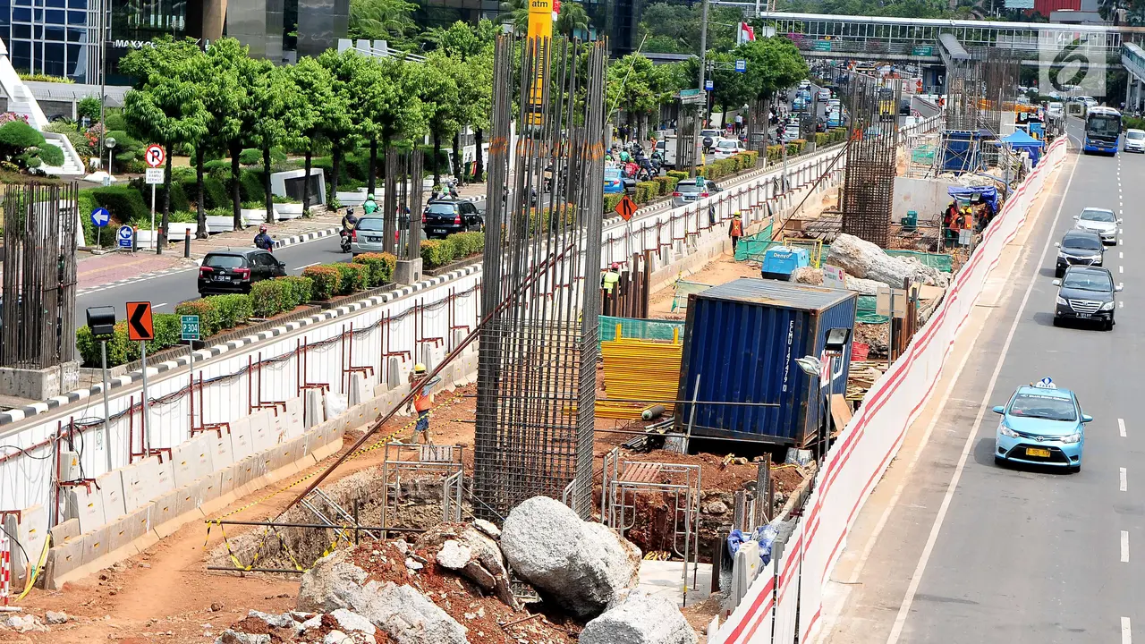 LRT Ruas Cawang-Dukuh Atas Memasuki Tahap Pengecoran Tiang Pancang