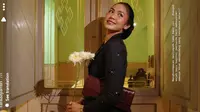 6 Potret Rania Yamin di Kirab Malam 1 Suro Mangkunegaran Solo, Anggun Pakai Kebaya