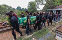 Suasana Haru Selimuti Pemakaman Doddy Katamsi