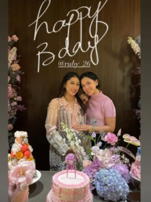 Aaliya Rajasa baru saja ulang tahun yang ke-36