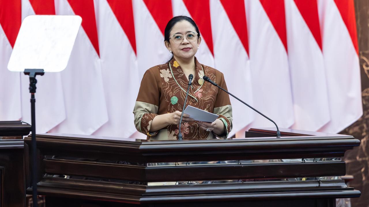 Puan Maharani Pimpin Paripurna DPR Bahas Kebijakan Fiskal RAPBN 2026
