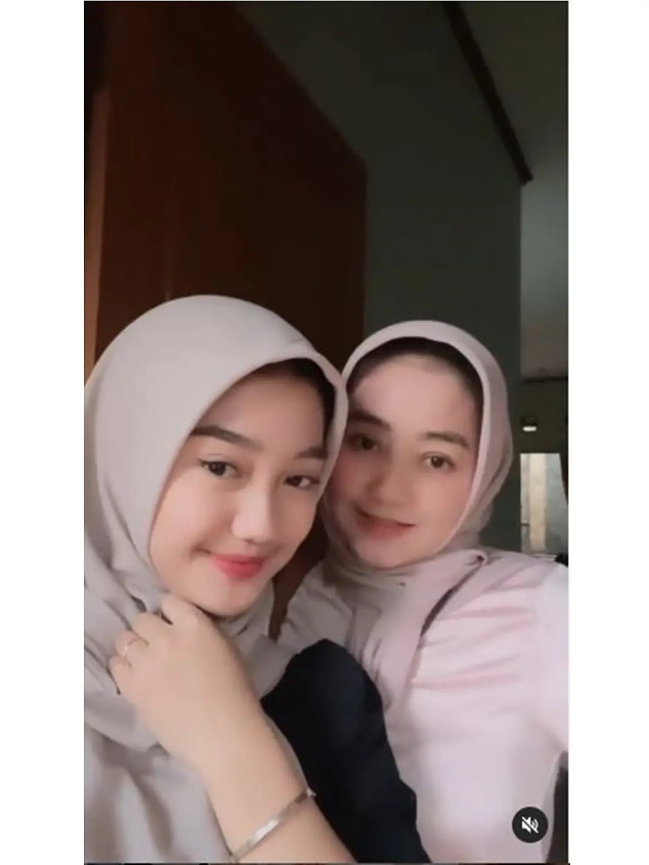 Chika Dance Tiktok 80