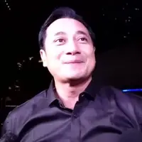 Tanggapan Ivan, Ayah Verrell Bramasta soal video anaknya ciuman dengan Nadine Waworuntu.