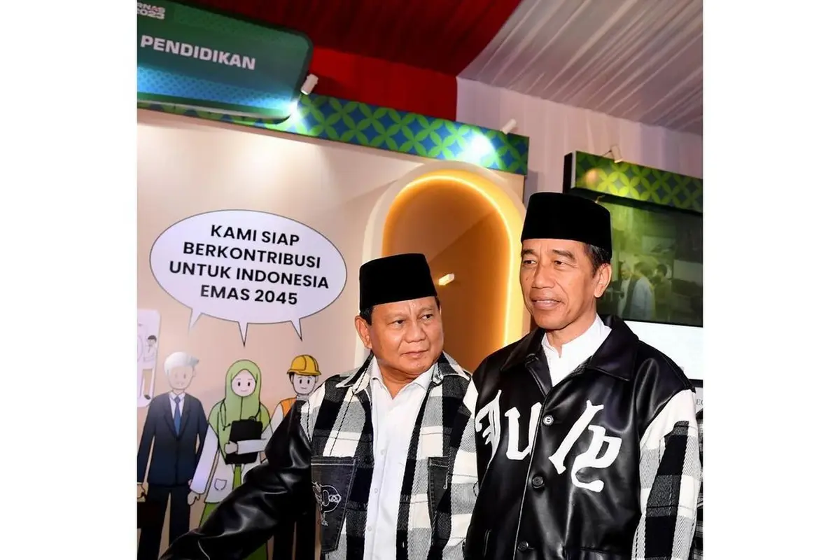Gaya Kompak ala Rock n Roll Presiden Jokowi dan Prabowo dengan Jaket Produksi Bandung yang Pernah Dikenakan Billie Eilish