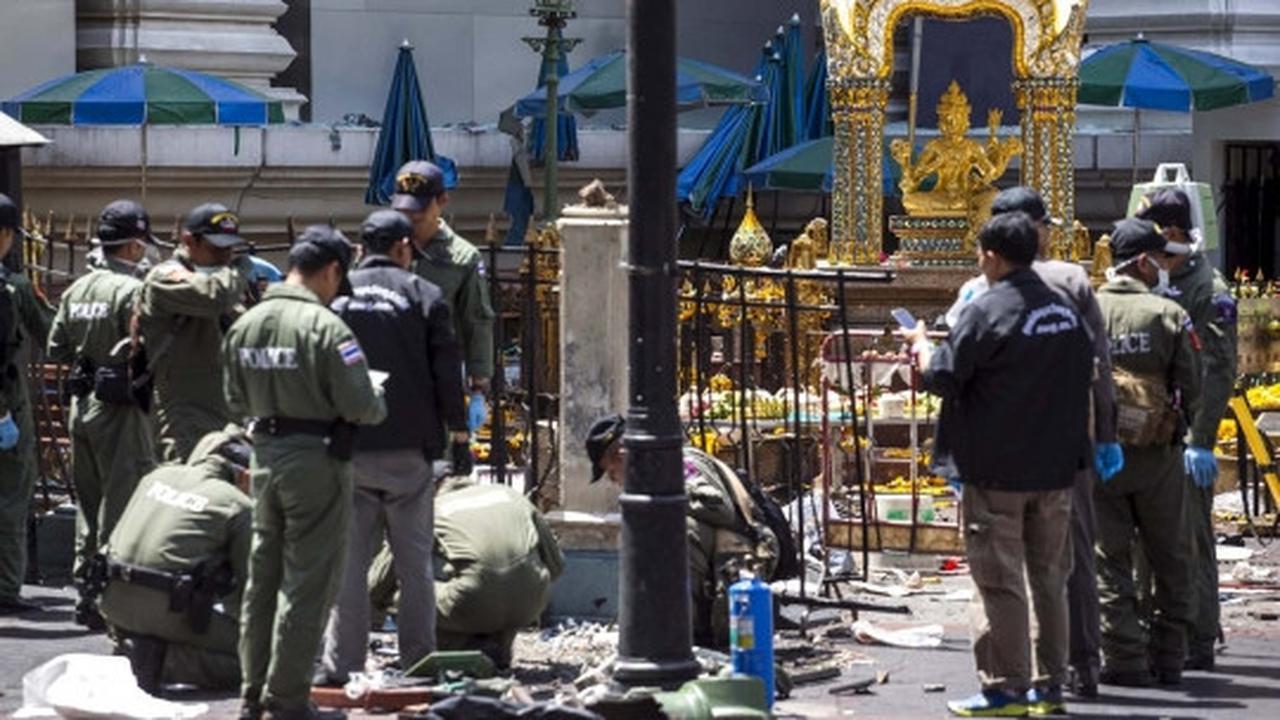 Dahsyatnya teror bom hancurkan Kuil Erawan di Bangkok