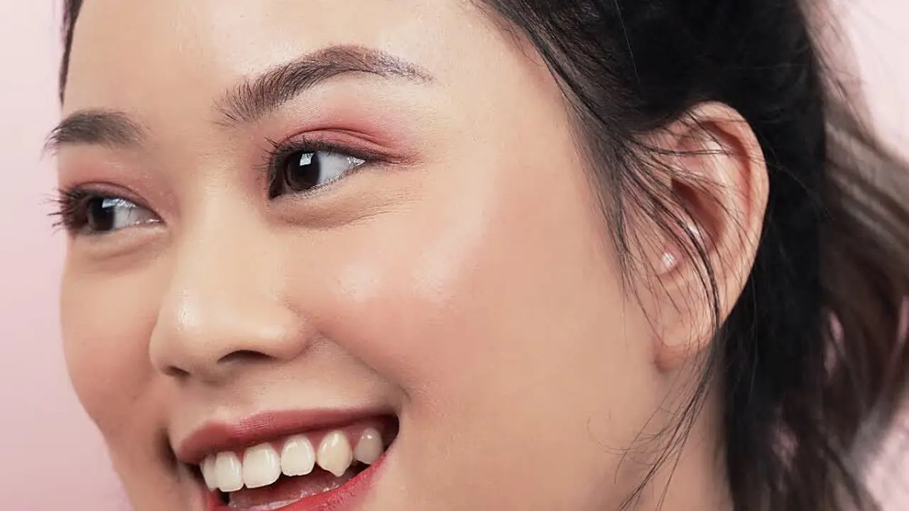 Makeup New Normal