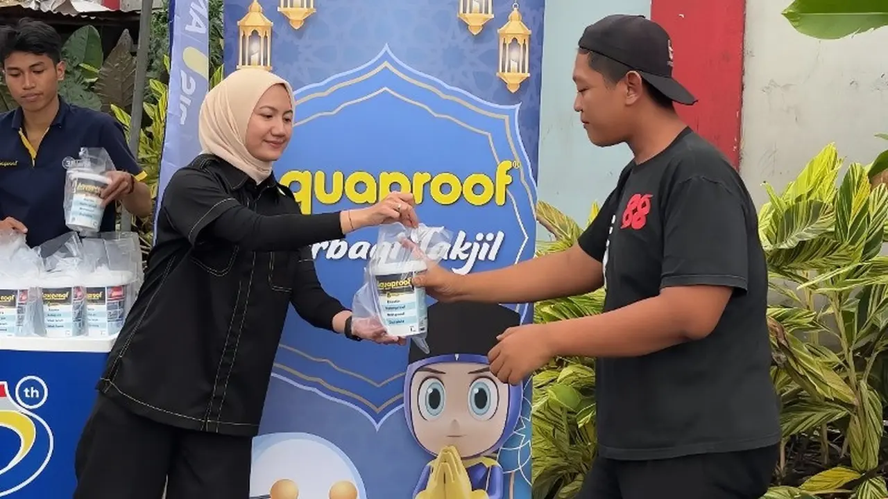 Pelopor Cat Pelapis Anti Bocor Berbagi Takjil: Wujud Kepedulian di Bulan Ramadan.  foto: istimewa