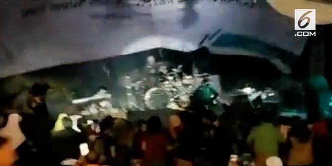 VIDEO: Detik-Detik Band Seventeen Diterjang Tsunami