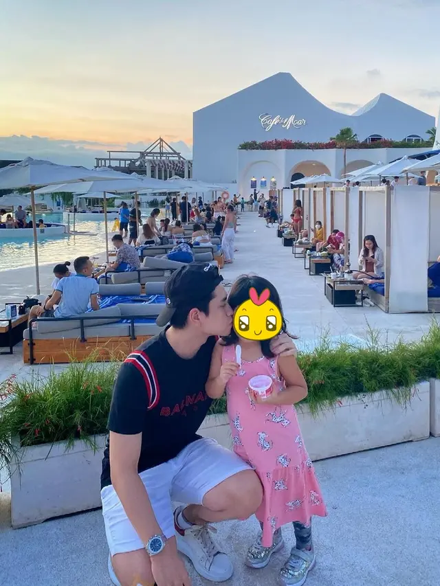 6 Potret Venna Melinda dan Athalla Naufal Liburan di Bali, Seru Banget