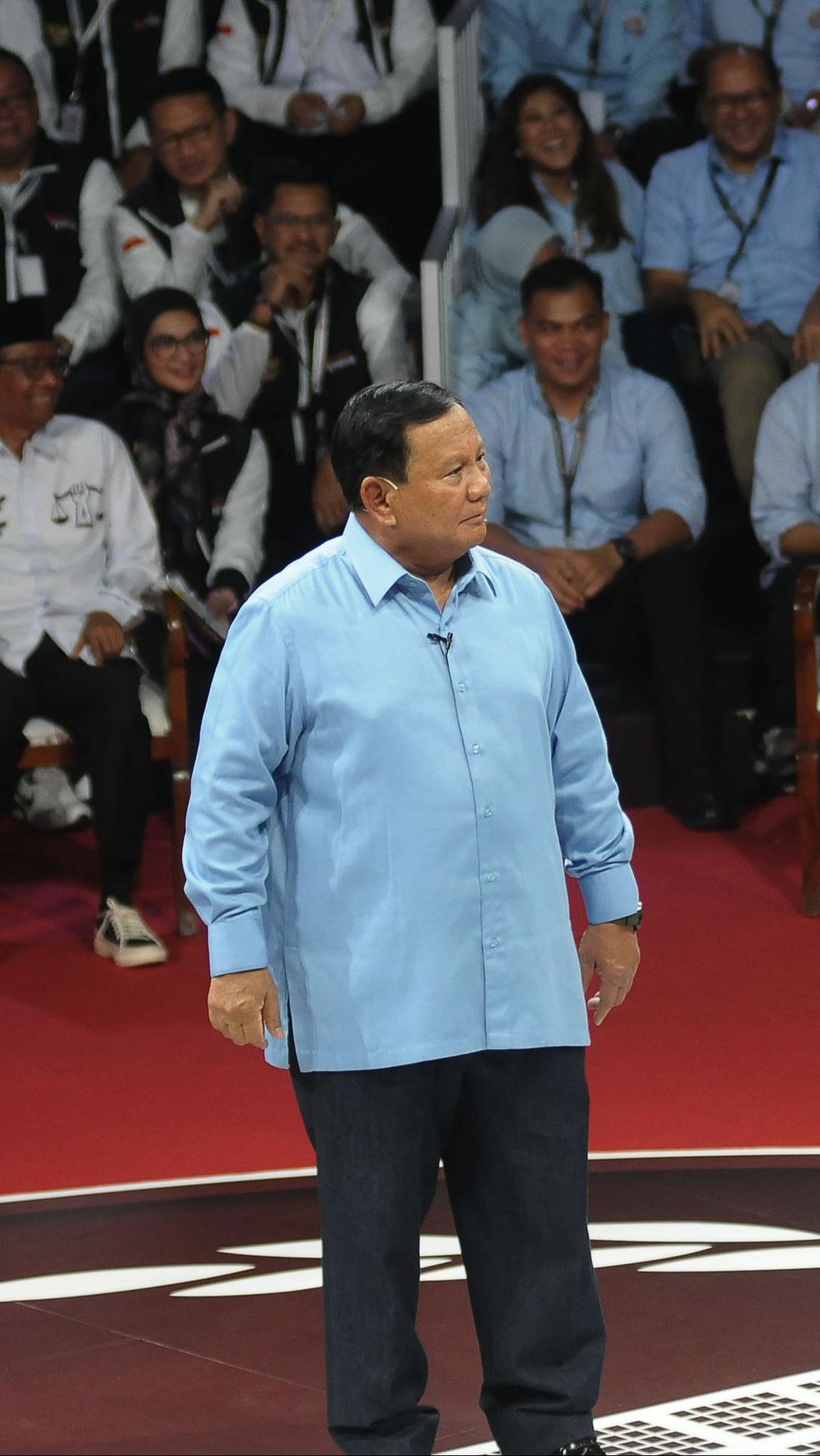"Mas Anies, Mas Anies, saya tidak punya apa-apa, saya sudah mati untuk negara ini," tegasnya.<br>
