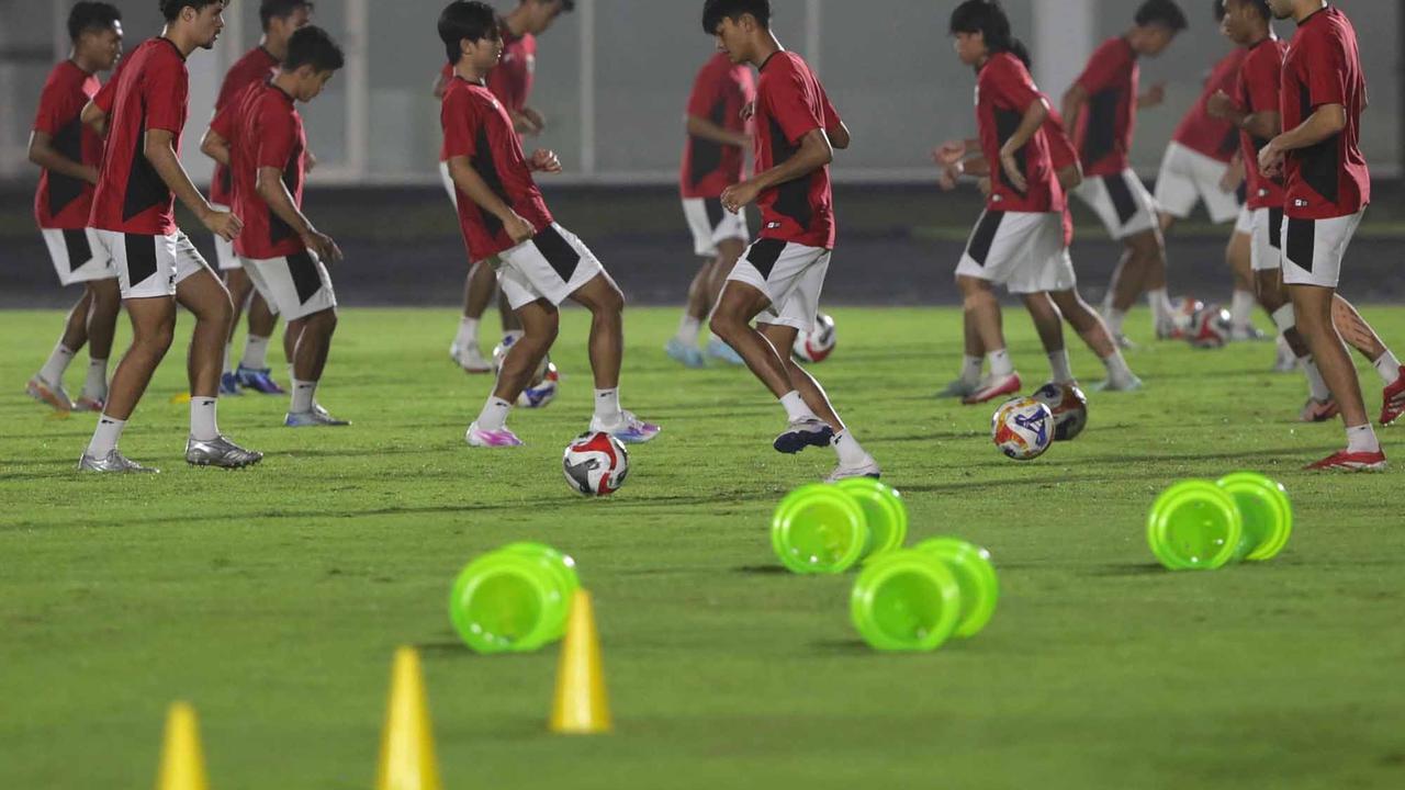 FOTO: Latihan Terakhir Timnas U-23 di GBK, Siap Tuntaskan Misi Balas Dendam Lawan Vietnam