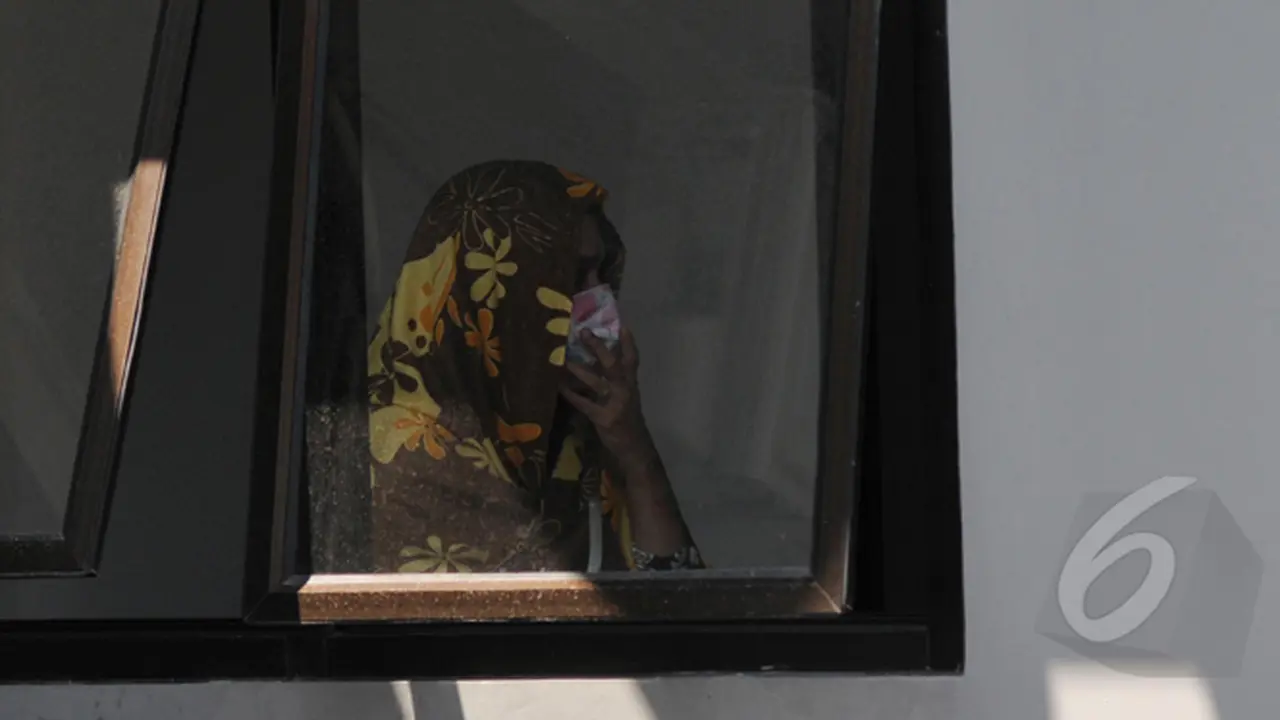 Istri Sylvester Obiekwe Nwolise‎ Kunjungi Nusakambangan