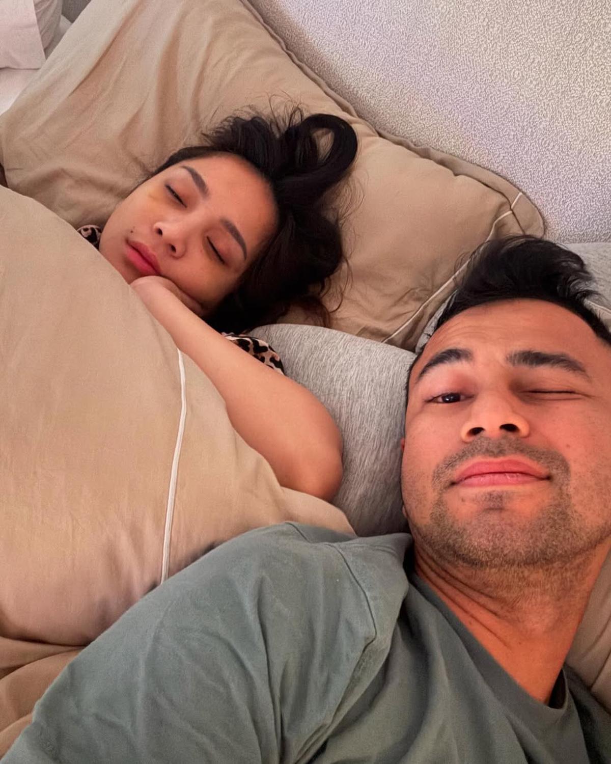 Raffi Ahmad Posting Nagita Lagi Tidur, Netizen: Tidurnya aja Tetap Cantik