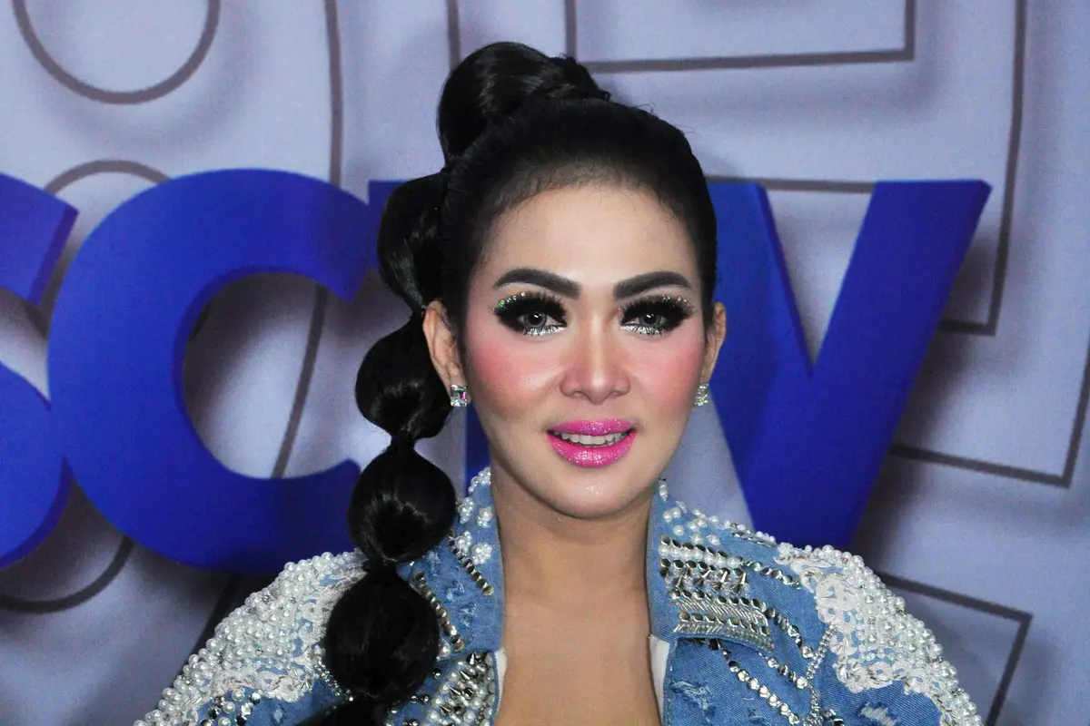 [Bintang] Syahrini