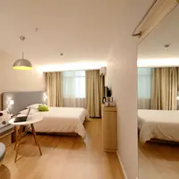 hotel | pexels.com/@pixabay