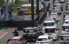 FOTO: Panggung Hiburan Malam Muda Mudi Tahun Baru 2024 Mulai Dibangun di Kawasan Sudirman-Thamrin