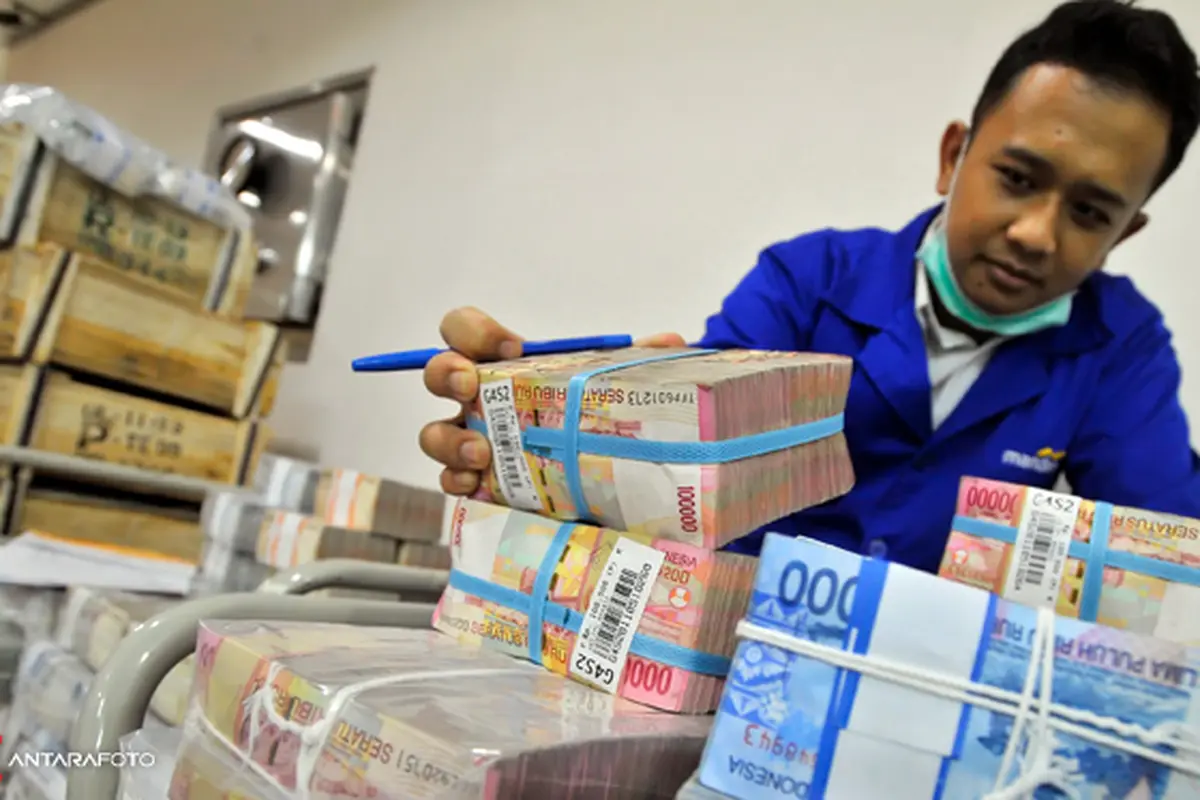 rupiah-131129b.jpg