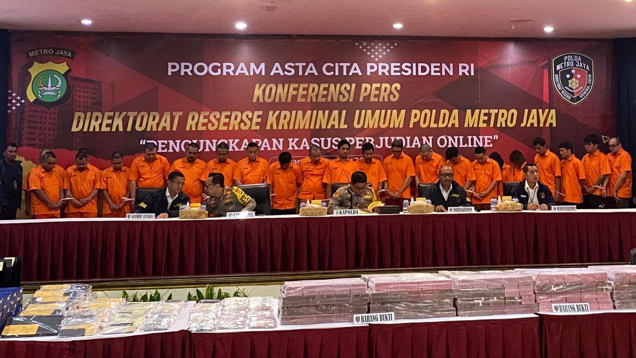 Dua Tersangka Judi Online Komdigi Politisi, Polisi Gandeng PPATK Lacak Dugaan Aliran Dana ke Partai
