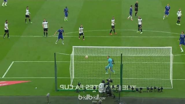 Nemanja Matic resmi berseragam Manchester United dan menandatangani kontrak selama 3 tahun. This video is presented by BallBall