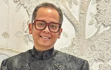 Aksi Ari Tulang Tunjukan Koreografi Lagu AFI 'Menuju Puncak', Karyanya 21 Tahun Lalu