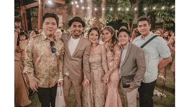 Glenn Fredly dan Mutia Ayu