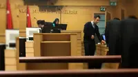 Heboh Foto Hakim Perempuan Muda Turki Berjilbab Pimpin Sidang