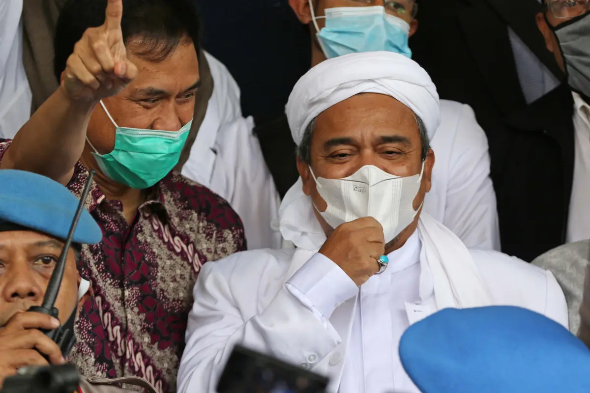 Datangi Polda Metro Jaya, Rizieq Shihab Diperiksa Sebagai Tersangka
