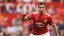 Henrikh Mkhitaryan - Manchester United merekrut Mkhitaryan dari Borrusia Dortmund pada tahun 2016. Mkhitaryan turut mengantarkan Manchester United menjuarai Liga Europa 2017, dengan mencetak 6 gol dalam 11 penampilannya di kompetisi tersebut. (AFP/Oli Scarff)