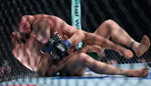 Islam Makhachev Kalahkan Ian Machado Garry di UFC 330, Pecahkan Rekor 17 Kemenangan Beruntun