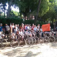 Oseba, Komunitas Onthelis yang Suka ‘Susu Tante’ | foto : facebook