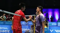 Tunggal putra Indonesia Jonatan Christie gagal lolos ke final Malaysia Open Super Series Premier 2016 usai dikalahkan unggulan satu Tiongkok, Cheng Long. (Liputan6.com/Humas PP PBSI)