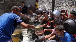 Israel beralasan bahwa tindakan tersebut dimaksudkan untuk mencegah kelaparan di wilayah Gaza. (Bashar TALEB/AFP)