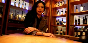 Seleb Bio - Nadia Saphira