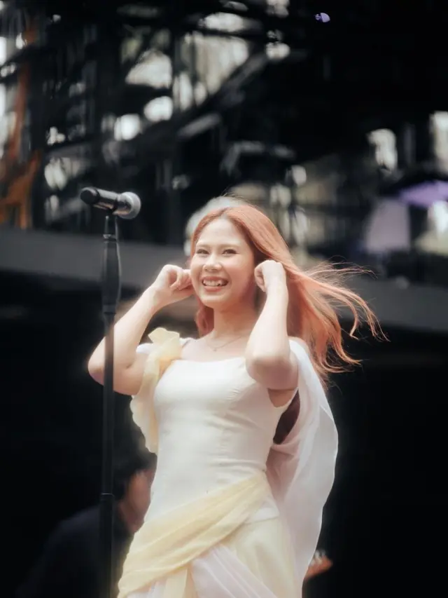 Nadin Amizah (Instagram/@cakecaine)