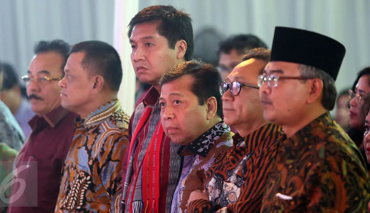 Sejumlah tokoh menghadiri acara Hari Raya Natal dan Tahun Baru 2017 di Kompleks Parlemen Senayan, Jakarta, Jumat (27/01). (Liputan6.com/Johan Tallo)