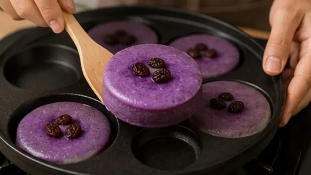 Membuat Kue Lumpur Ubi Ungu