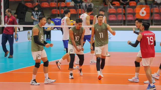 Foto: Laga Sengit Timnas Voli Indonesia Melawan Vietnam di SEA Games 2025, Indonesia Menang Comeback 3-2