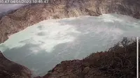 Pengamatan secara visual danau kawah Gunung Ijen (Istimewa)