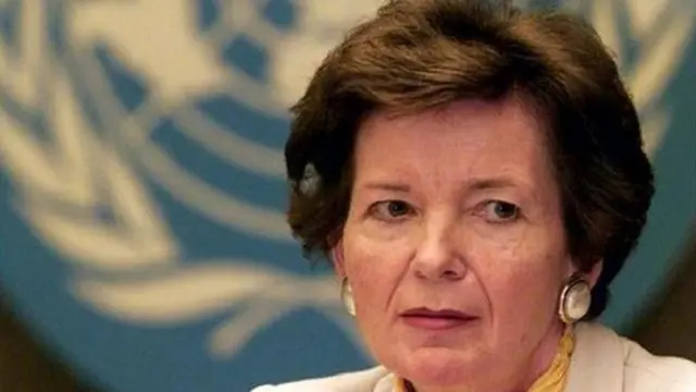Mary Robinson merupakan presiden wanita pertama Irlandia. Ia memimpin pada 1990 hingga 1997