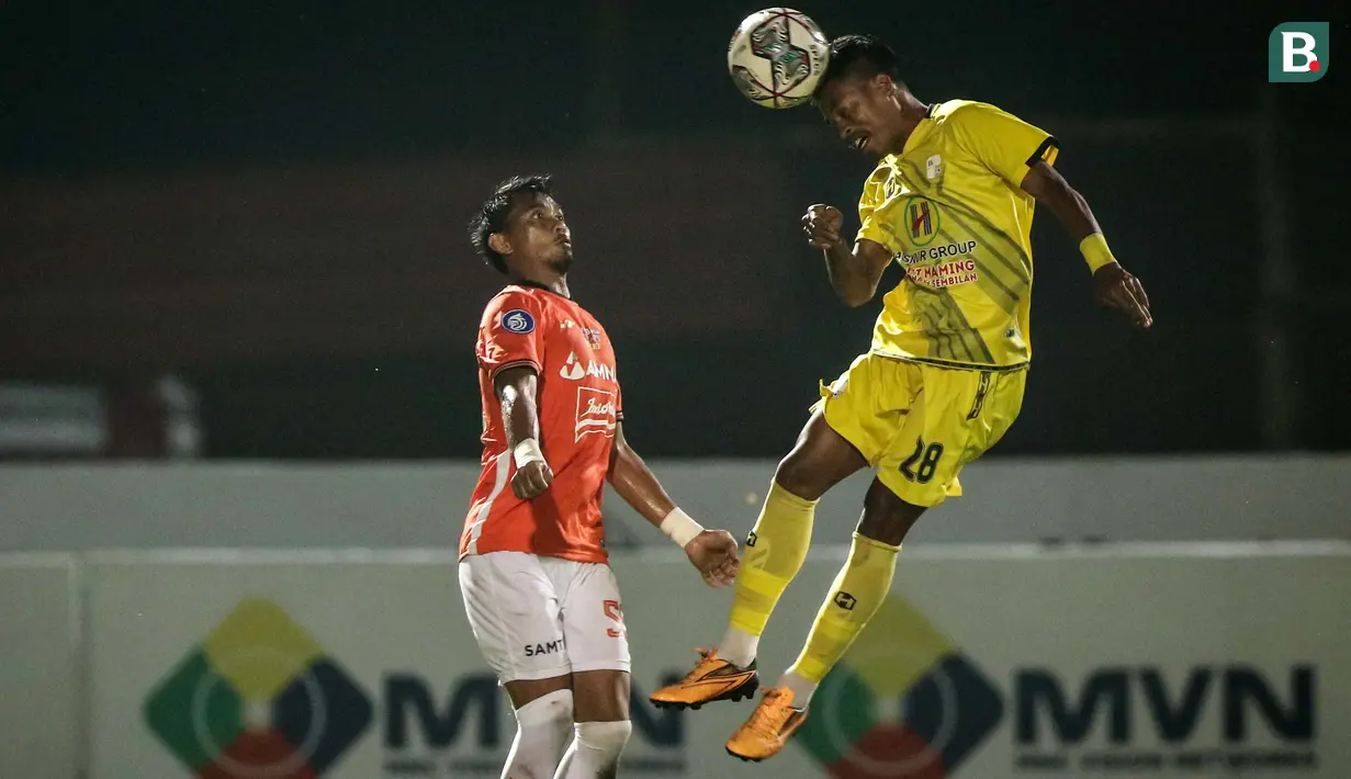 Hingga laga usai tak ada gol tambahan. Menurut statistik, Persija Jakarta sebenarnya unggul segalanya atas Barito Putera. (Bola.com/Bagaskara Lazuardi)