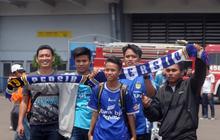 Ribuan Bobotoh mulai berdatangan di Gelora Bung Karno