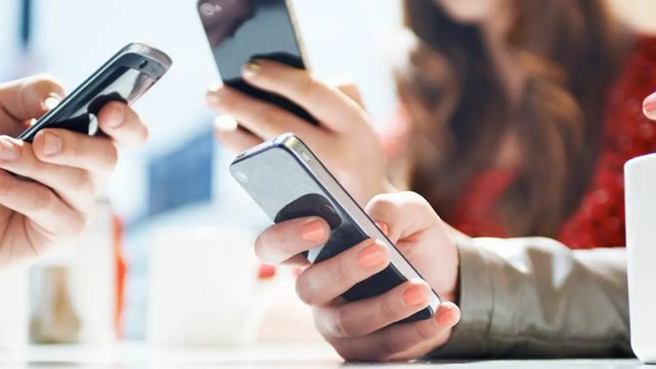 Cuma Baca Berita Bisa Dapat Smartphone, Mau?