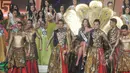 Miss Universe 2014 Paulina Vega saat menghadiri malam Grand Finalis Puteri Indonesia 2015 di JCC, Jakarta, Jumat (20/2). (Liputan6.com/Herman Zakharia)