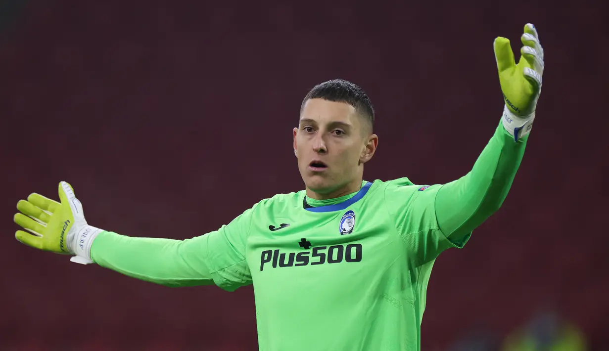 Pierluigi Gollini. Kiper Atalanta berusia berusia 26 tahun ini sejatinya adalah produk akademi Manchester United. Memperkuat La Dea mulai musim 2018/2019. Musim ini tampil dalam 24 laga Serie A dengan mencatat 10 clean sheet dan kebobolan 24 gol. (AFP/Kenzo Tribouillard)