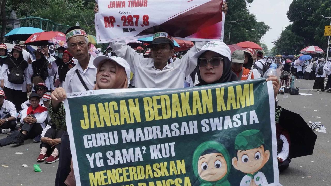 Kemenag Ungkap Fakta Nasib Guru Madrasah, 437 Ribu Orang Ternyata Belum Tersertifikasi