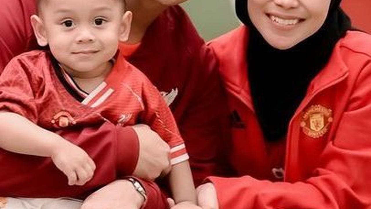 10 Momen Keseruan Ultah ke-2 Abang L Anak Lesti Kejora dan Rizky Billar Dihadiri Seleb Tanah Air, Kompak Kenakan Jersey Bola