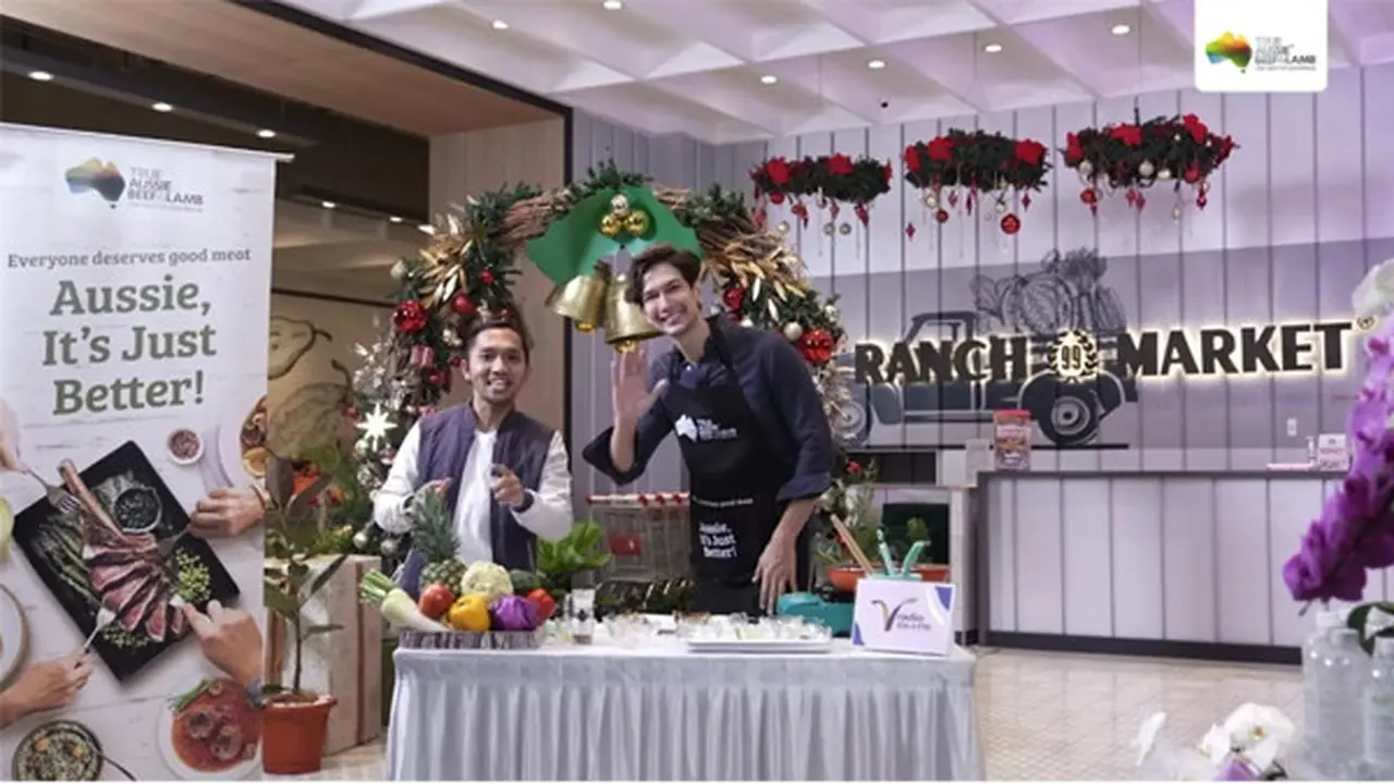 Dimas Beck live cooking di Retail Cooking Fest