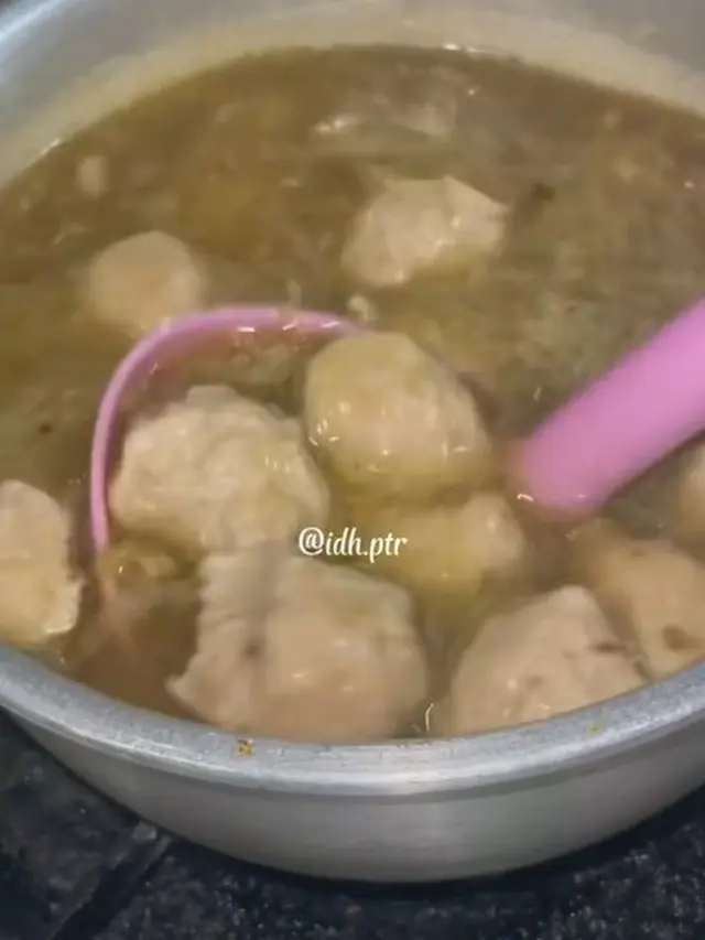 Cara Masak Kuah Bakso yang Super Gurih, Berbekal 2 Bumbu Dapur Saja